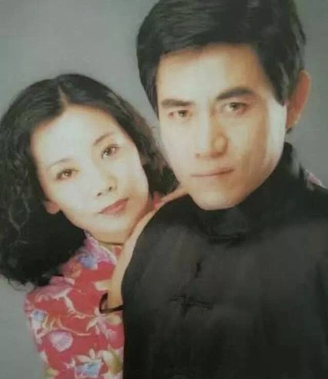 父母都是高颜值明星，孩子却各有各的“丑”法？遗传真是门玄学