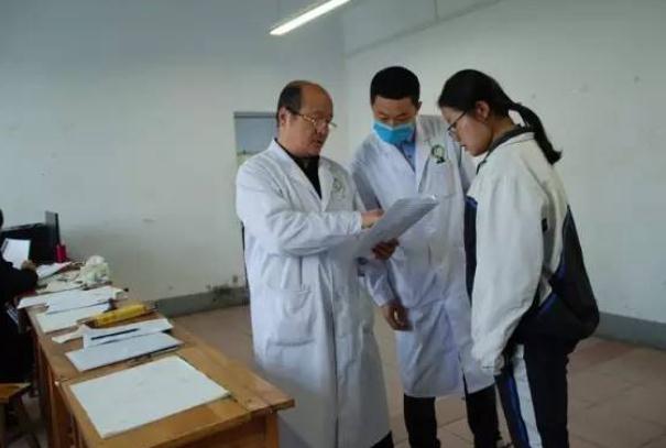 高考体检不合格，很多专业不能报考，2021考生填报志愿时需注意