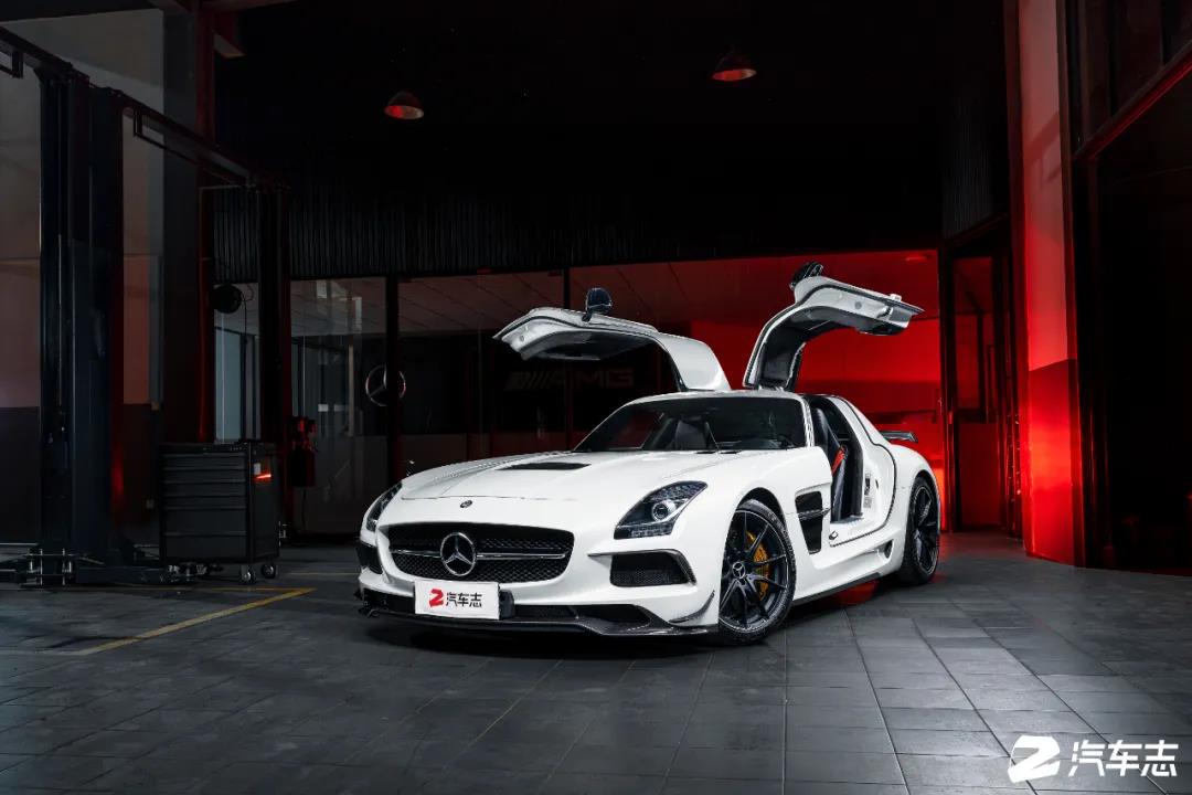 大陆仅十台的SLS AMG Black Series，零距离感受奔驰超跑的巅峰
