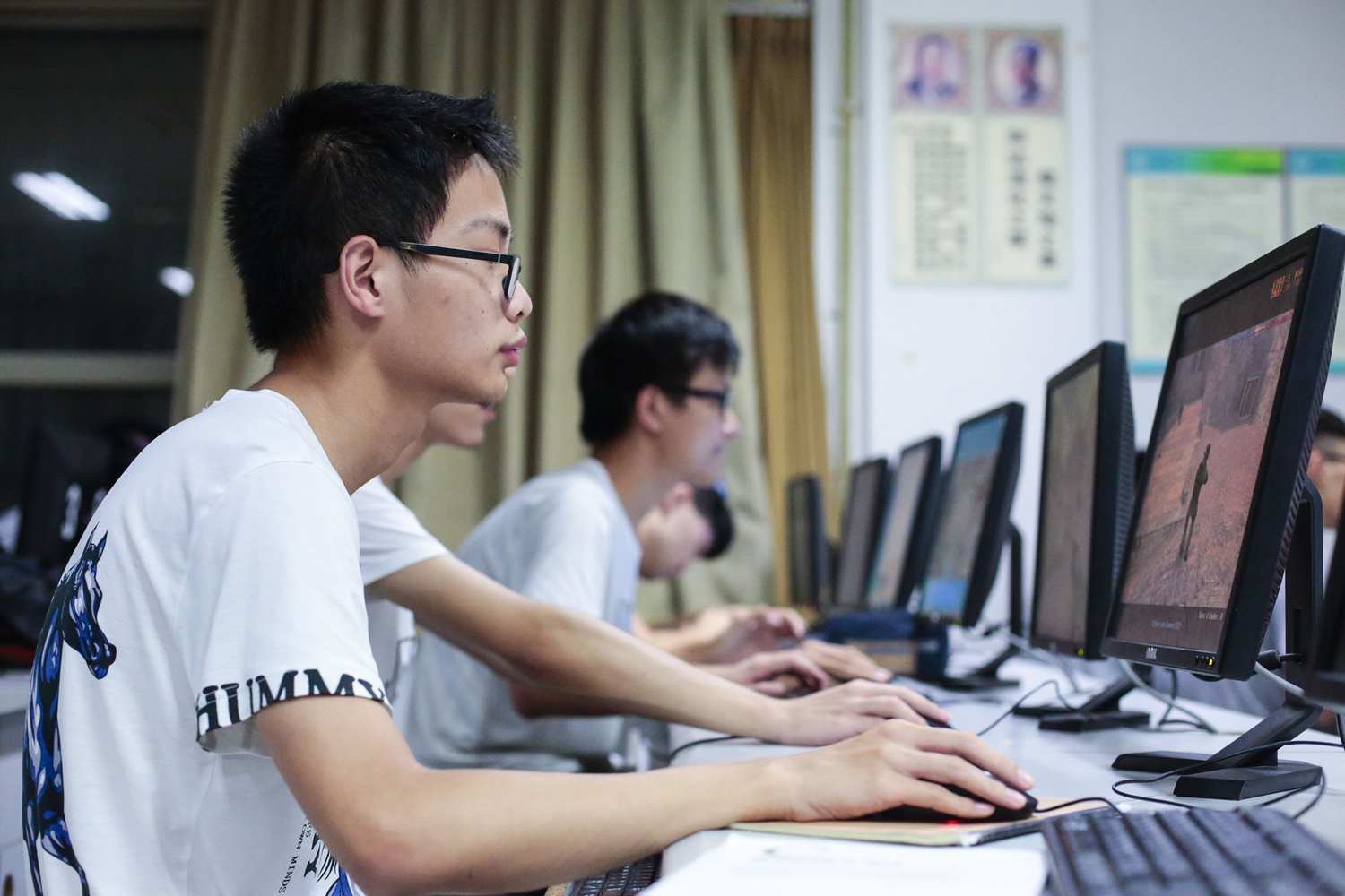 大学生有什么优势？不努力提升自己的人，用人单位是不会要的