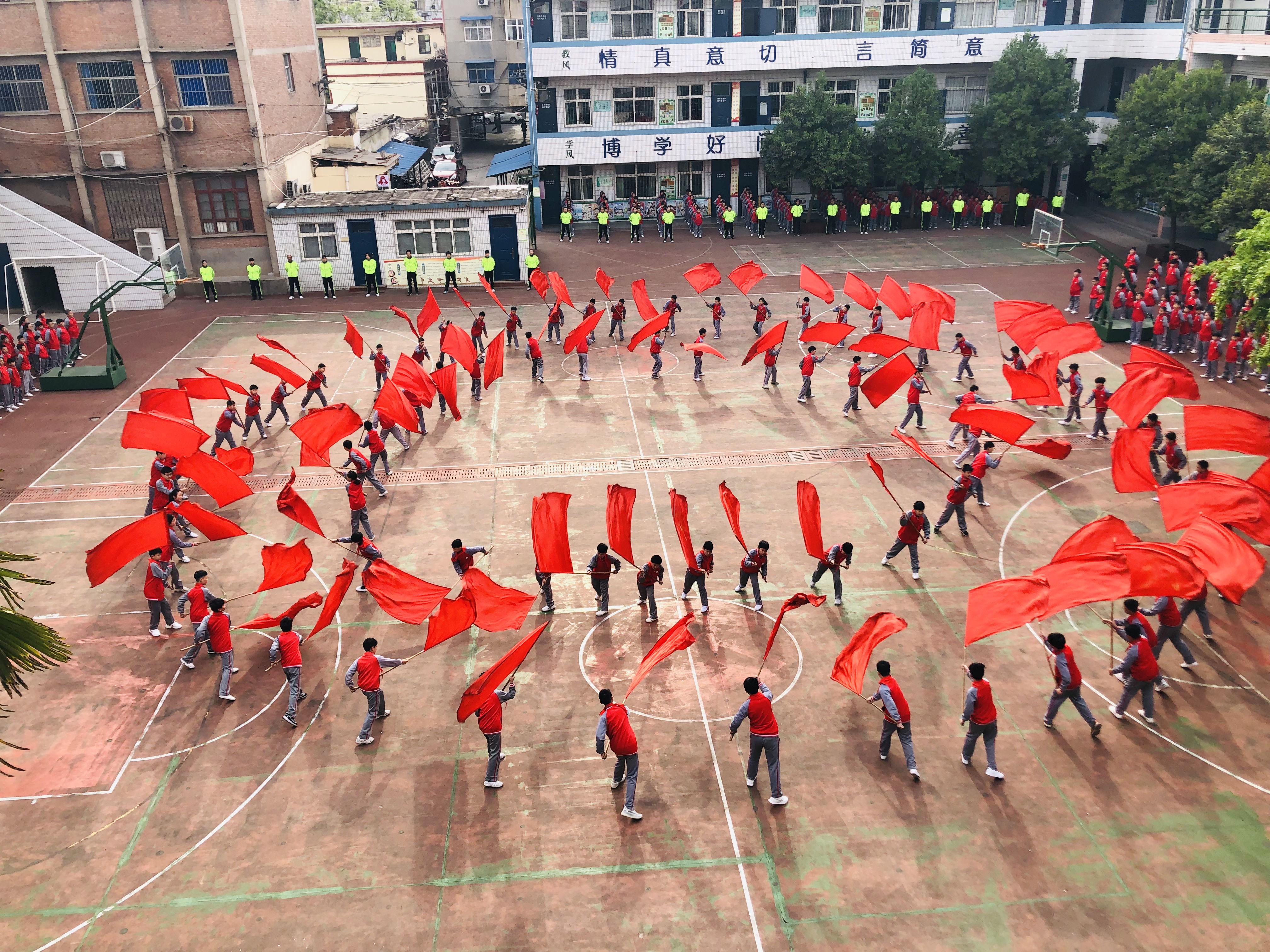 河南省济源市济水西街学校创建武术特色校验收