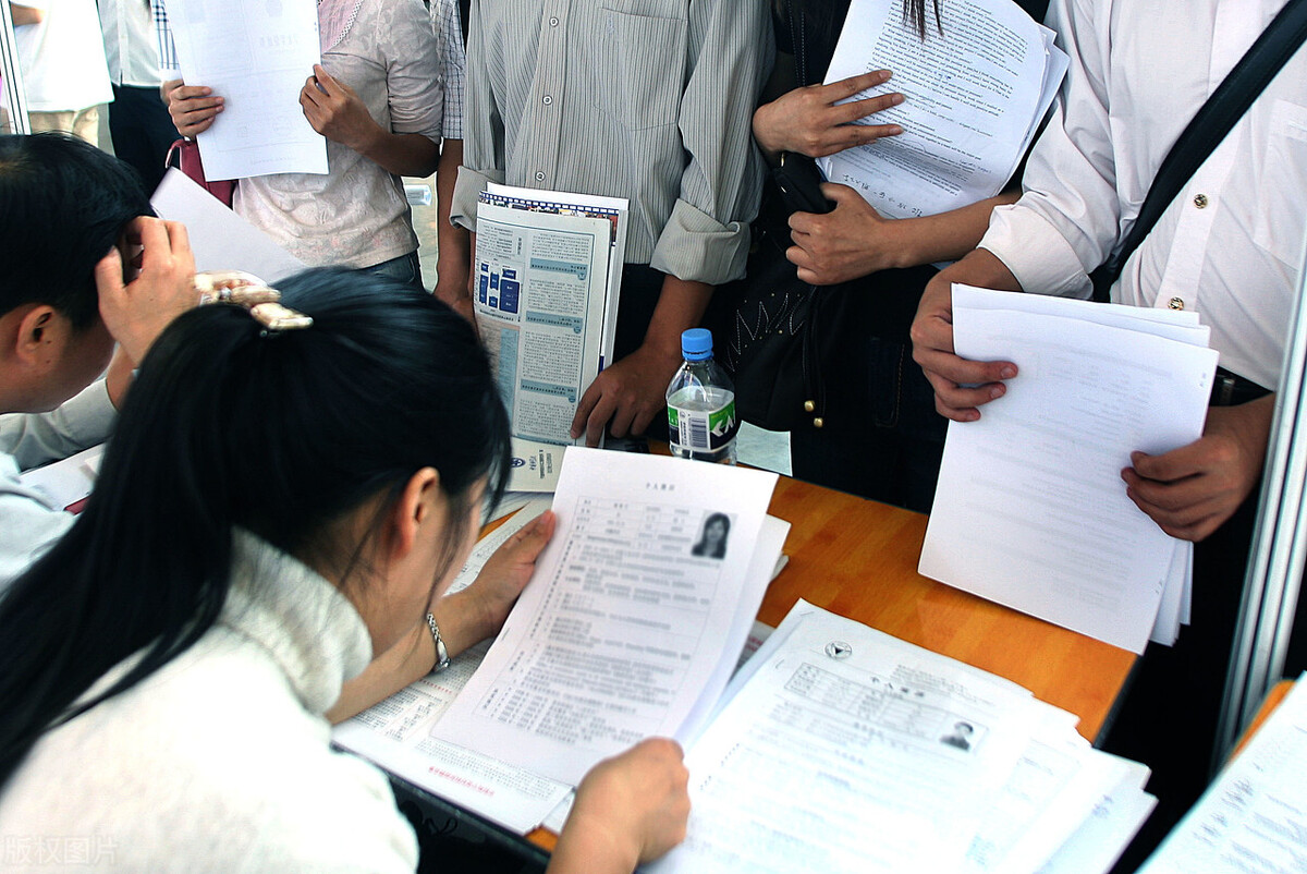 普通高校“三无”毕业生，应聘简历该怎么写？“人设”很重要