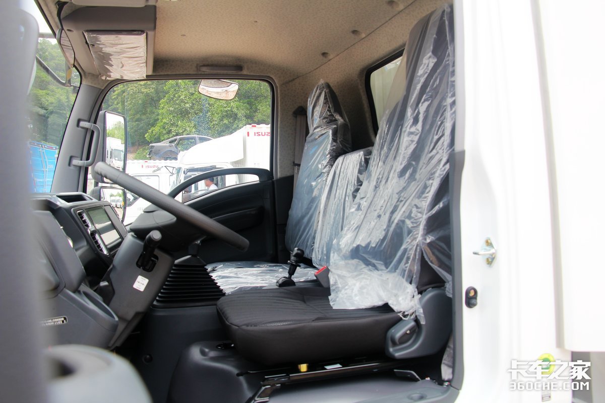 �����ʻ����4KH1����������ʵ������M100�����Ῠ