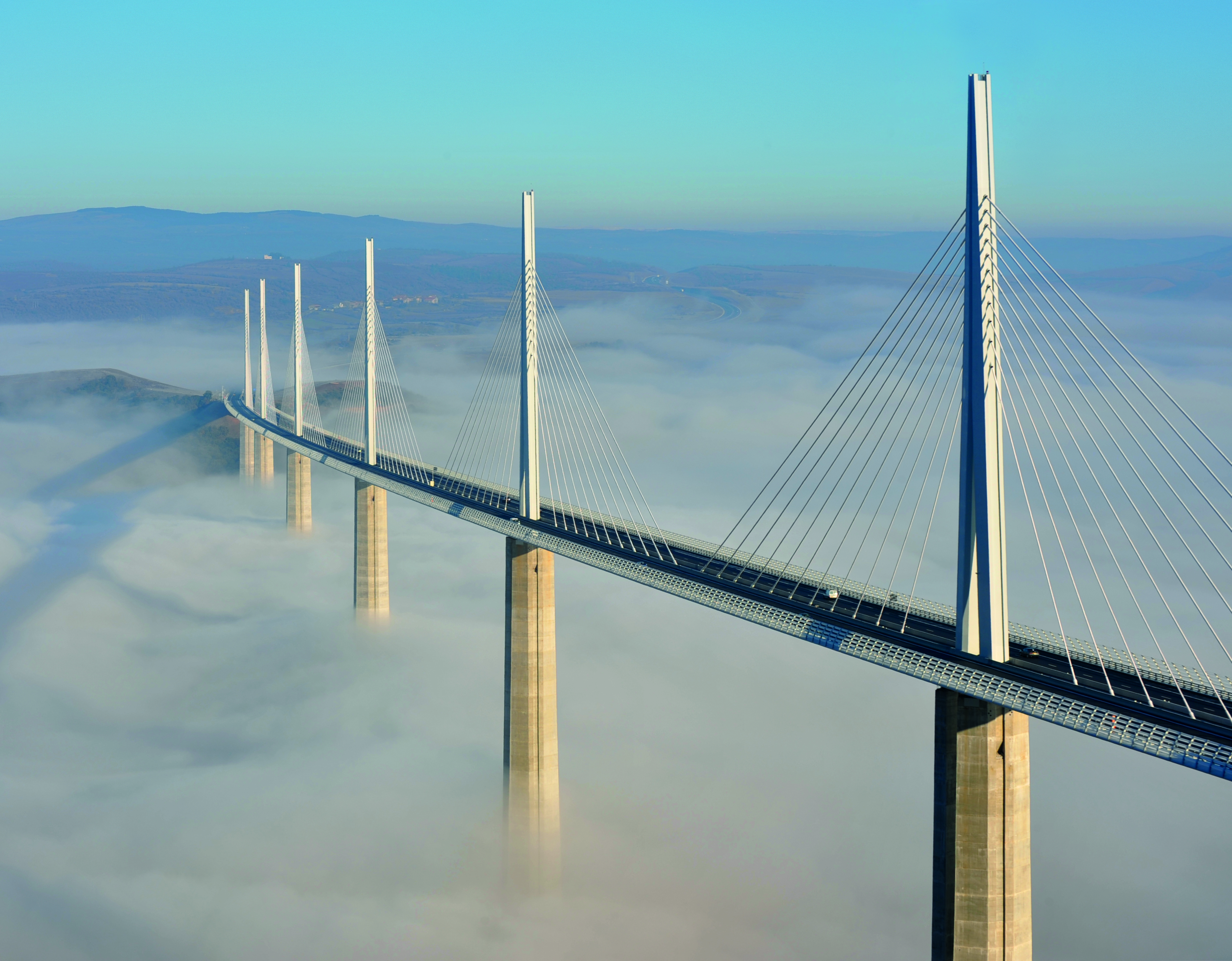 10.米约高架桥(le viaduc de millau)