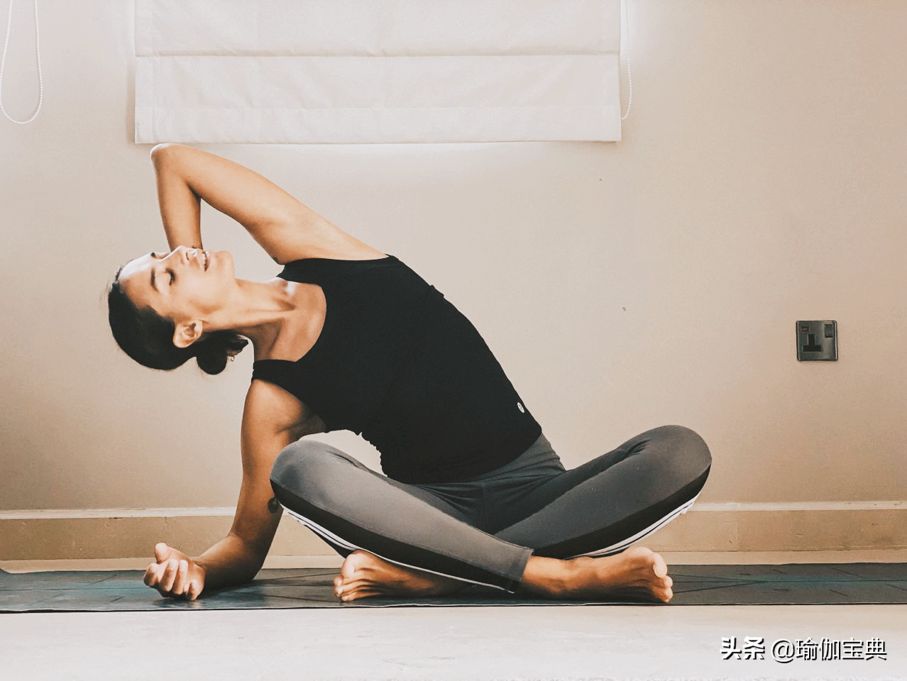 当你的压力达到最大时 每天用这7个强烈舒缓阴瑜伽1-2次放松和释放