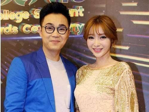 艰难的柳岩:母亲患癌,父亲去世,自己患病,40岁后悔没找个老公