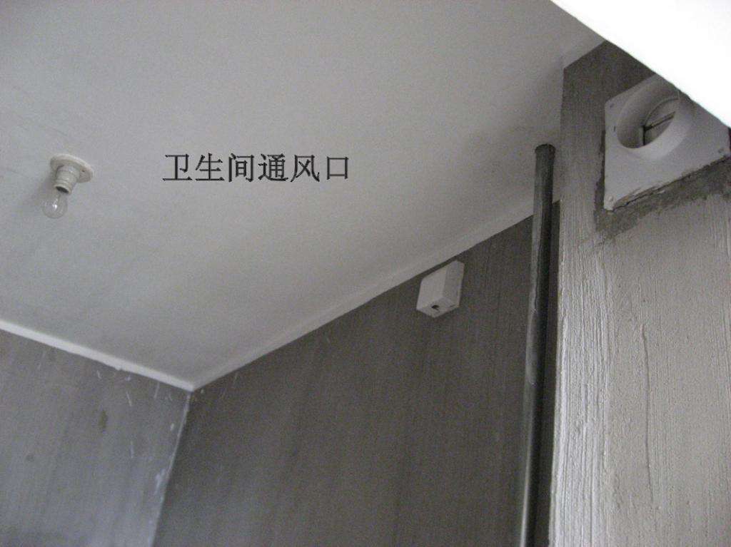 暗小卫生间用起来很糟心？装修时注意这三点，才能保证基本功能