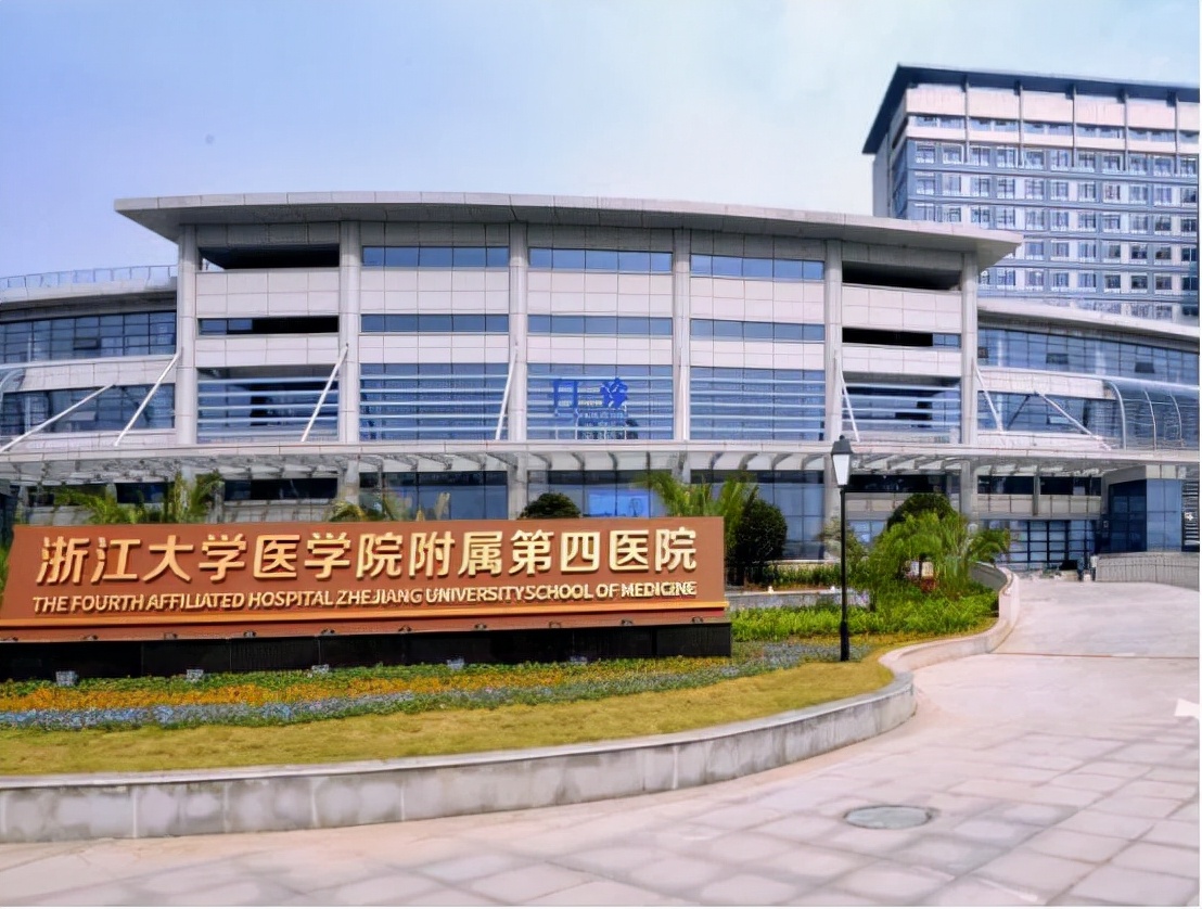 全国医学院前“三十强”排名，可分为4档，第一档大家耳熟能详