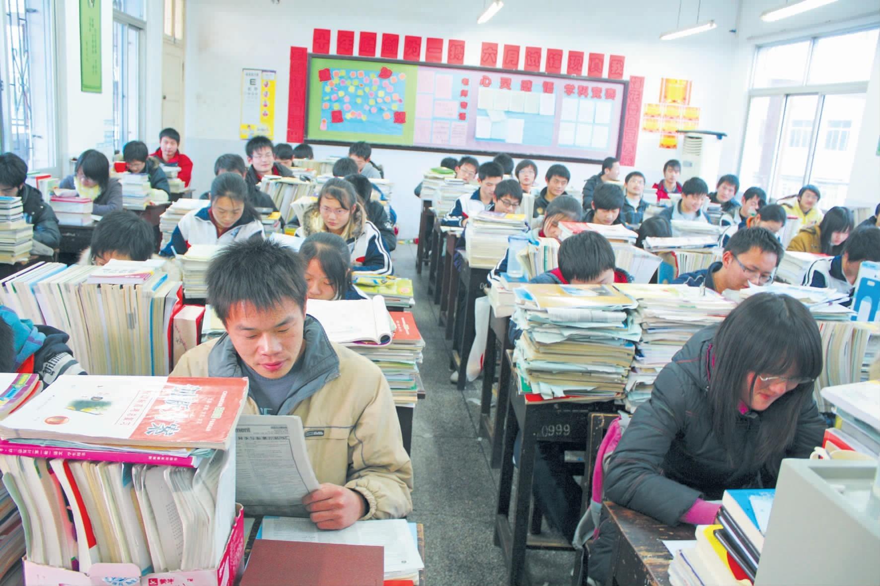 教育部通知，民办高中迎来“坏消息”，招生时间招生方式有新规定