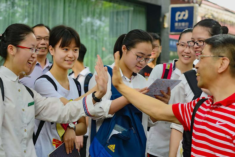 “双减”之后，公办学校与民办的差距逐渐显现，已有家长表示后悔