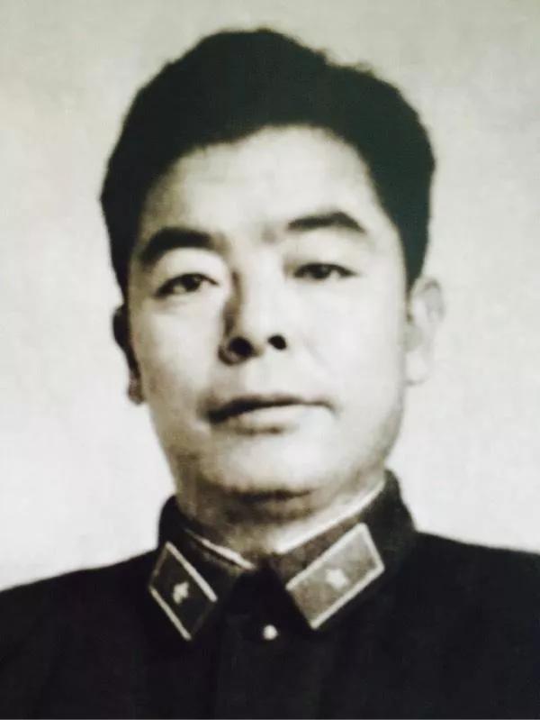 解析55年9月政治学院、后勤学院，军事工程学院授衔少将的薪金