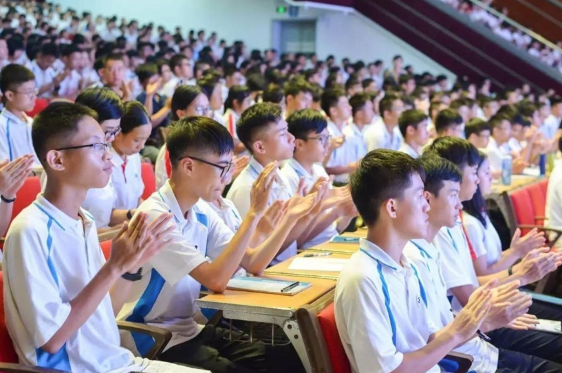 新高考选科，这3种组合比较好，高中生和家长可做参考