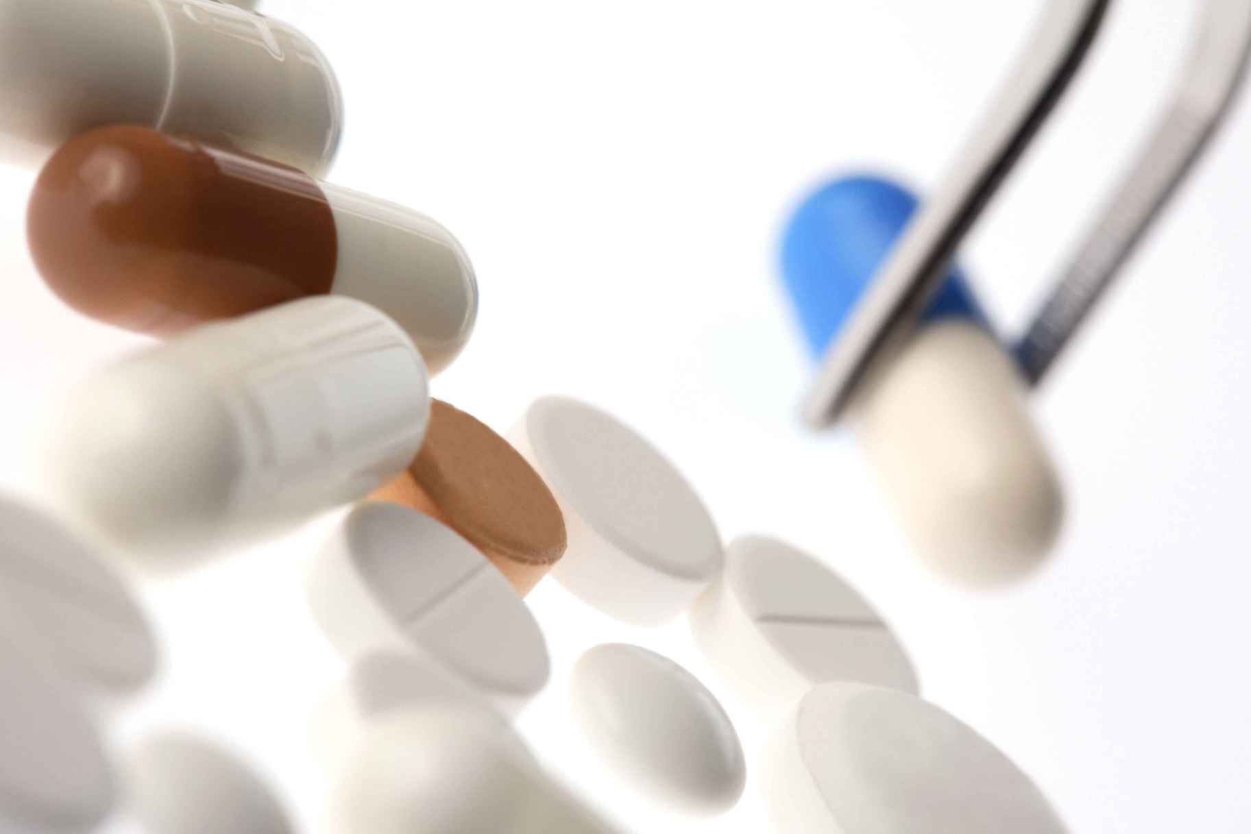 降脂药——他汀，与哪些药物服用时需要特别小心？一文讲清楚