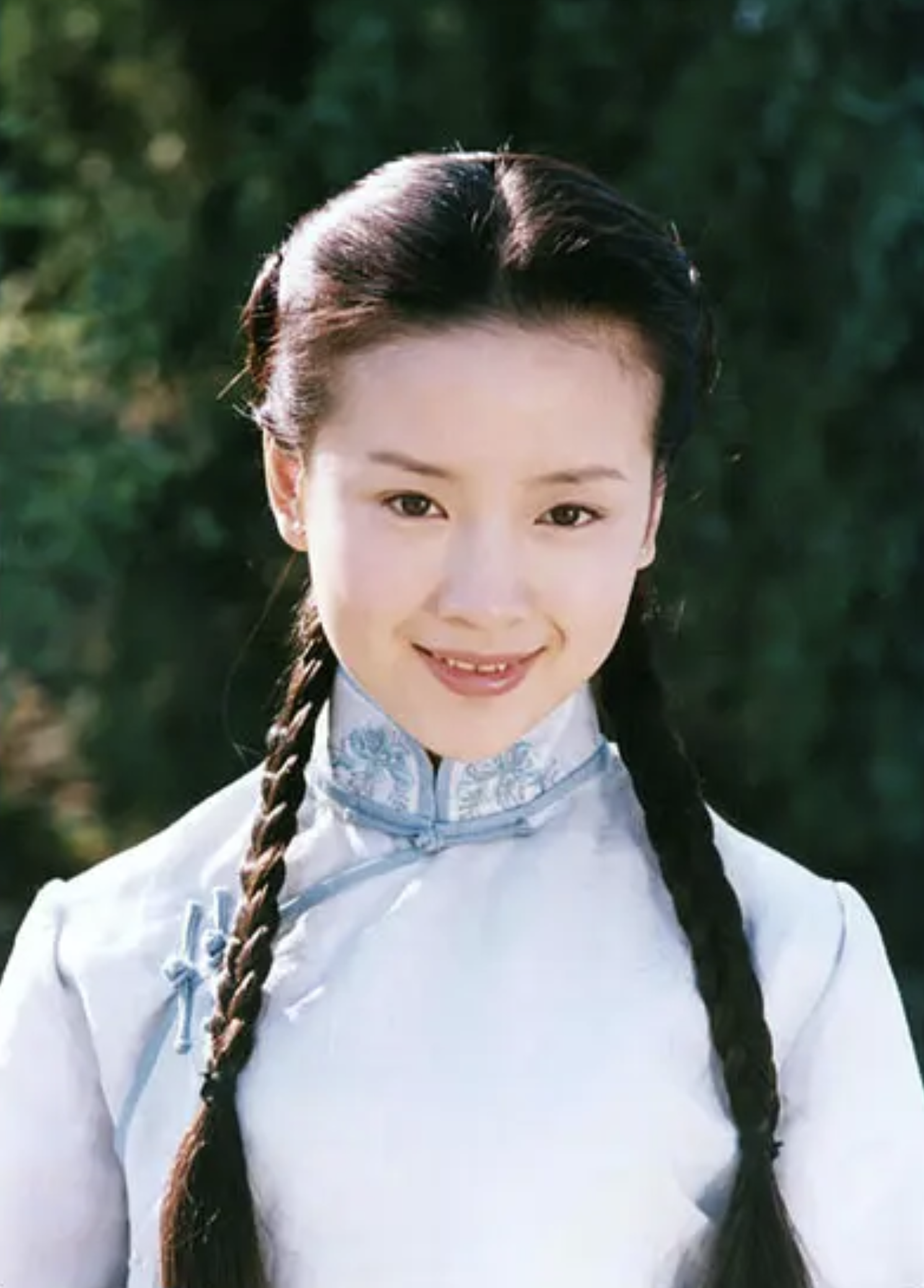 女神董洁的上位往事，和她难以捉摸的绯闻之恋