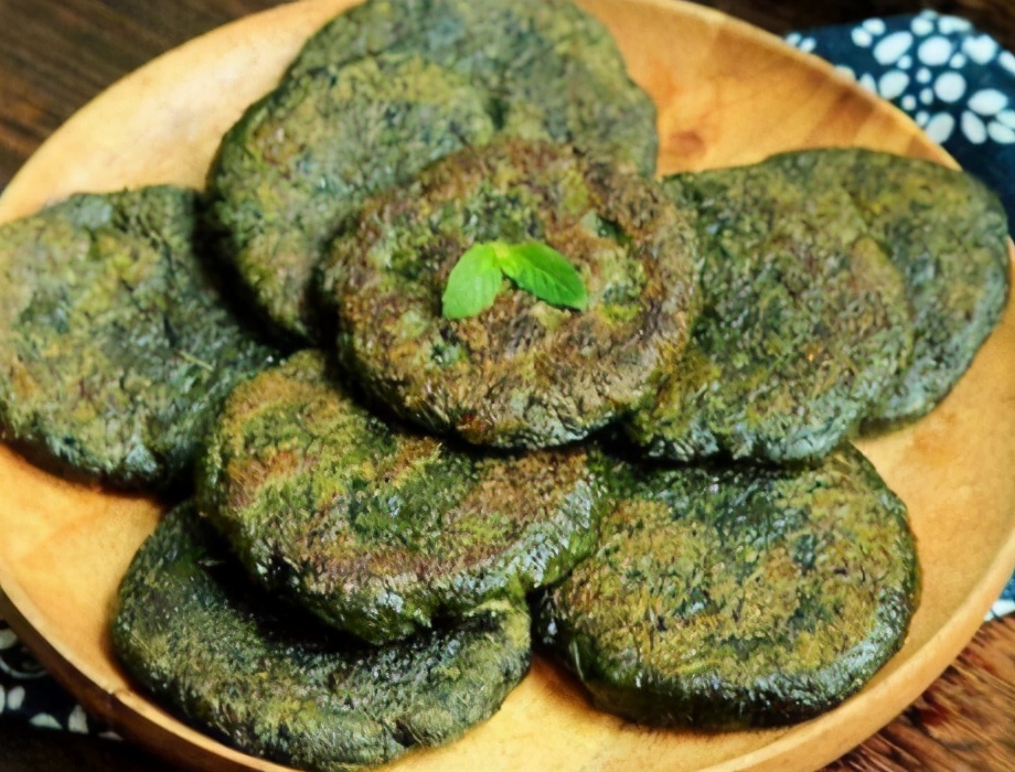 春天,遇到白蒿别错过,用这个方法多囤点,吃一年也不坏,特好