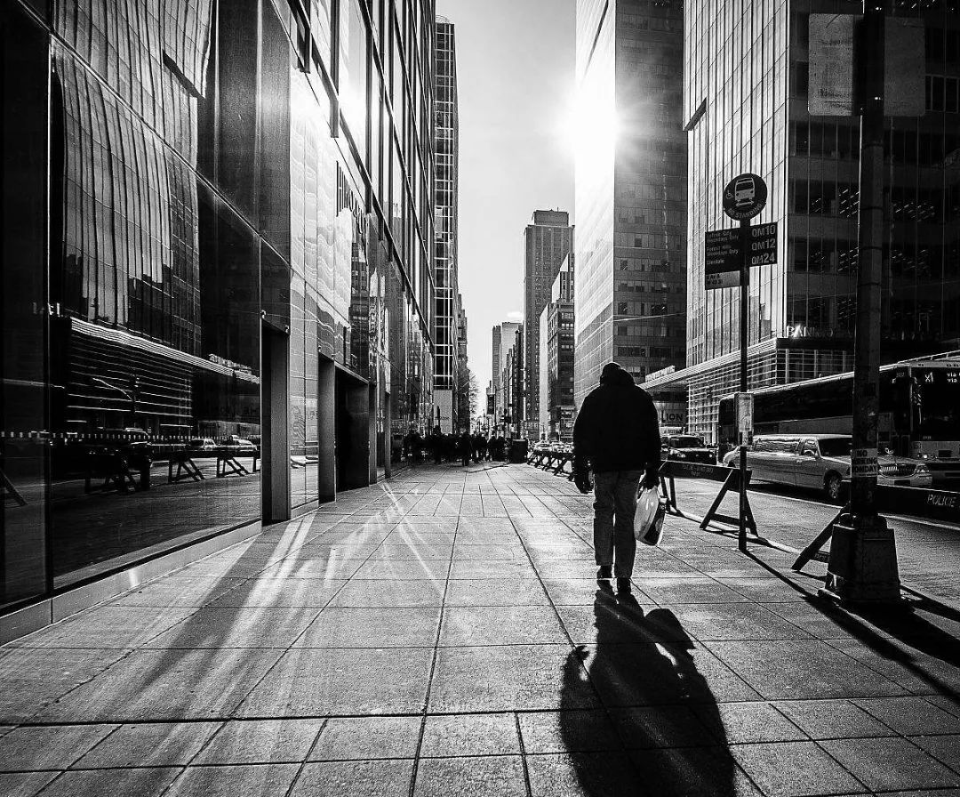 心灵鸡汤是虚伪的逻辑，精神的麻醉剂，毒害心灵