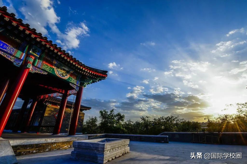 国际学校每日推荐 | 名校直通车：海淀外国语实验学校国际部