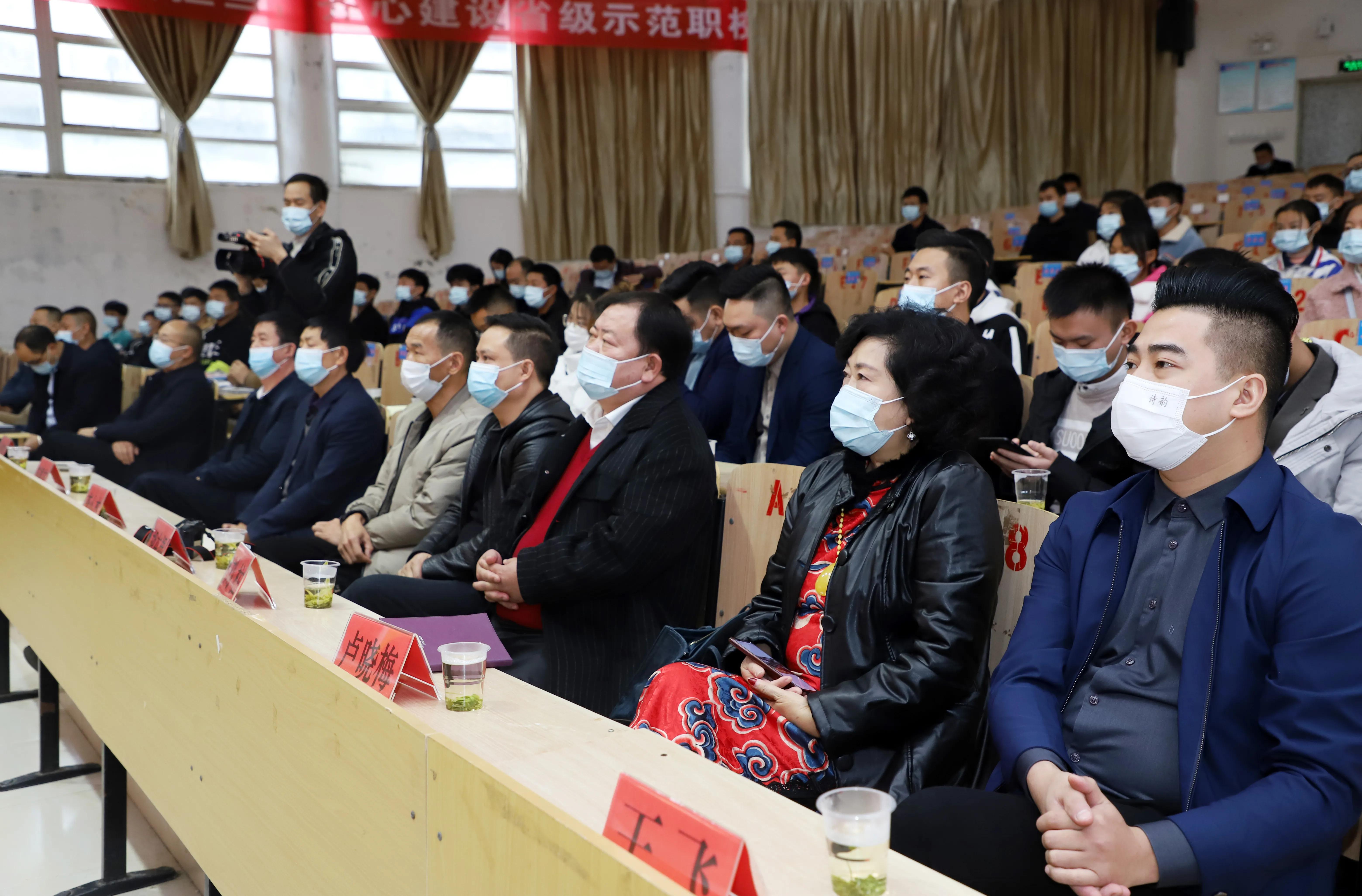 酒旅融媒中心落地仁怀职校并举行校企合作签约仪式