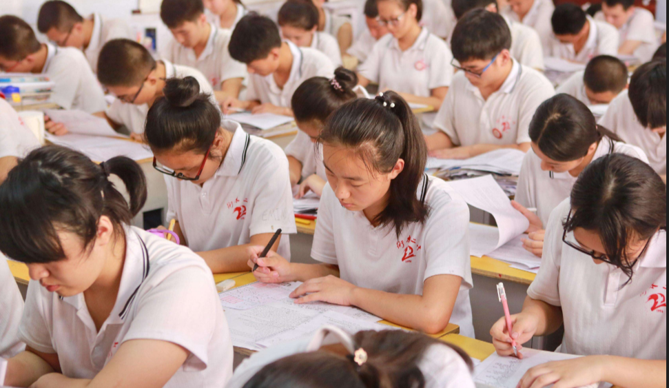 河北5所实力派大学，曾被人民日报表扬，学生不必非去外省