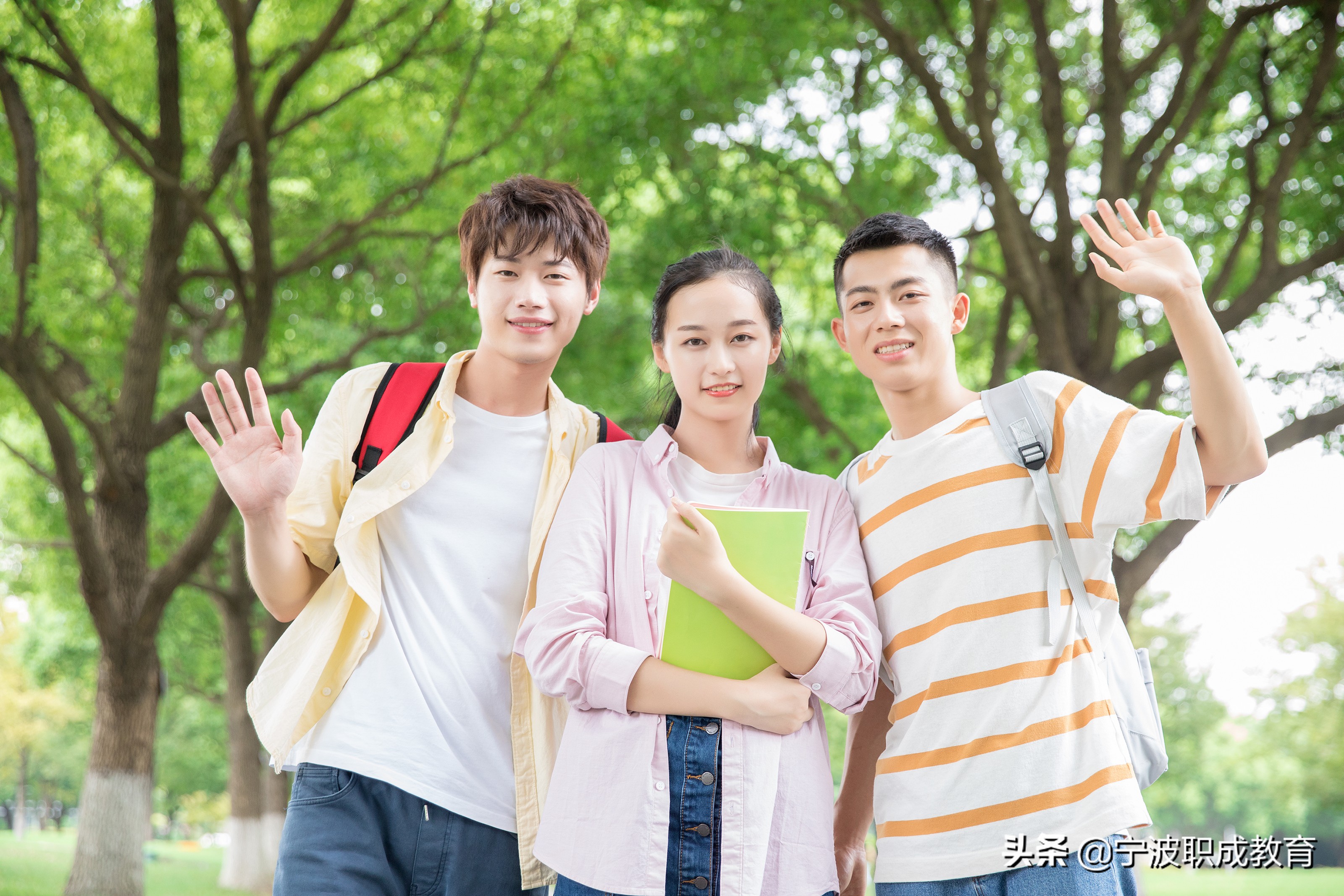 自考本科报名时间2021年官网，函授大专文凭有用吗？