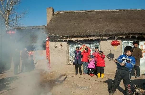 大年三十能洗澡吗（农村过年风俗禁忌盘点）