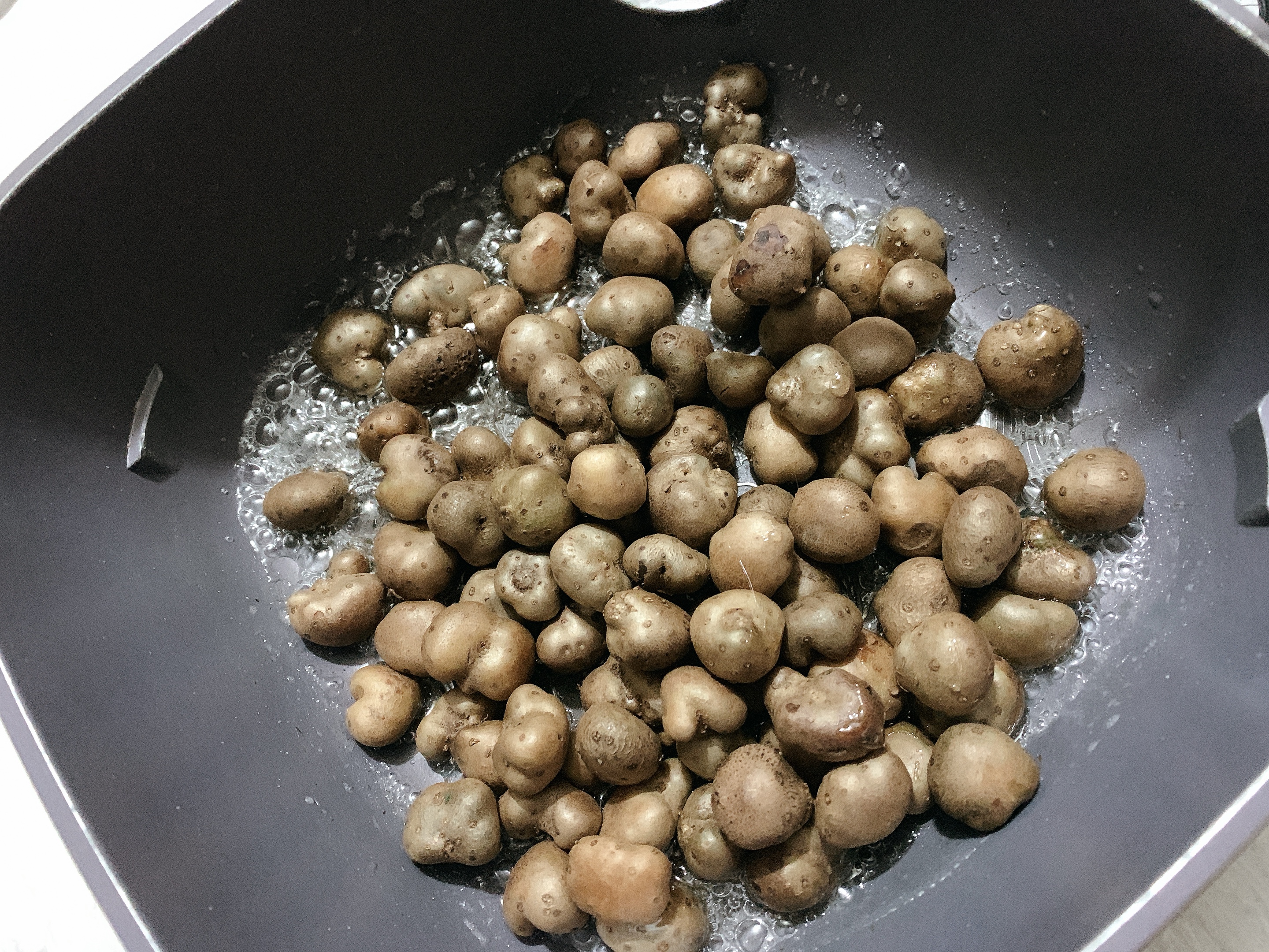 山药豆怎么吃效果好（9步学做好吃的糖霜山药豆）