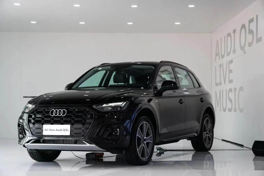 更年轻、更运动、更越野！奥迪Q5L上市，39.68万元起