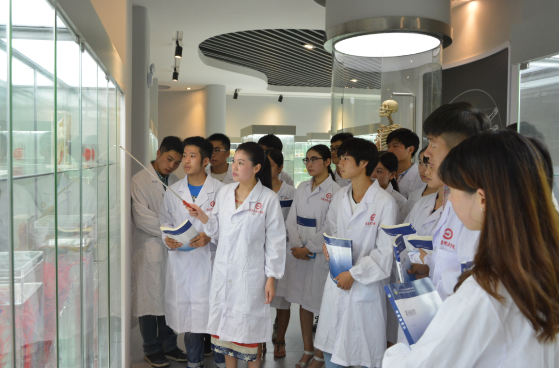 山东一所医学院将晋升为“大学”，预计25年完成升级，学生可参考