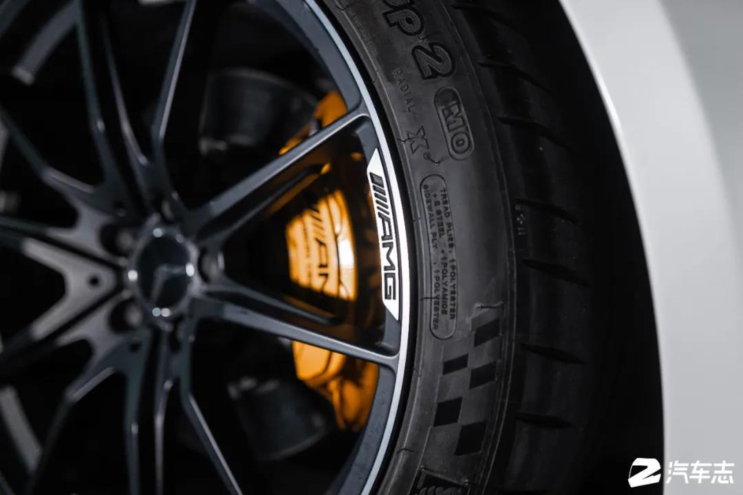 大陆仅十台的SLS AMG Black Series，零距离感受奔驰超跑的巅峰