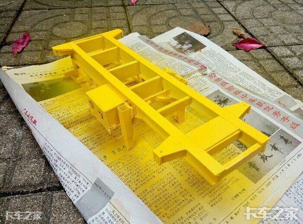 自己动手制作挂车模型，这就是我爱卡车的方式
