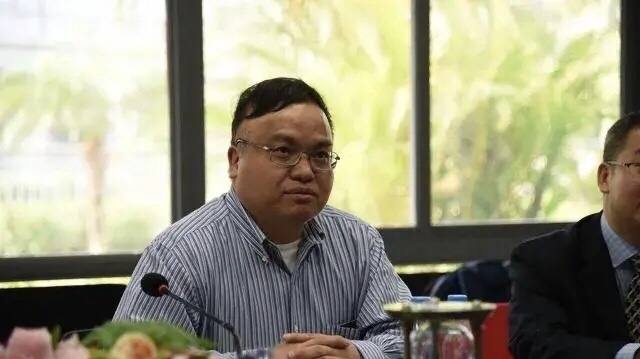 华为二号人物郑宝用：生于福建农村，高考全市第一却放弃清华读博