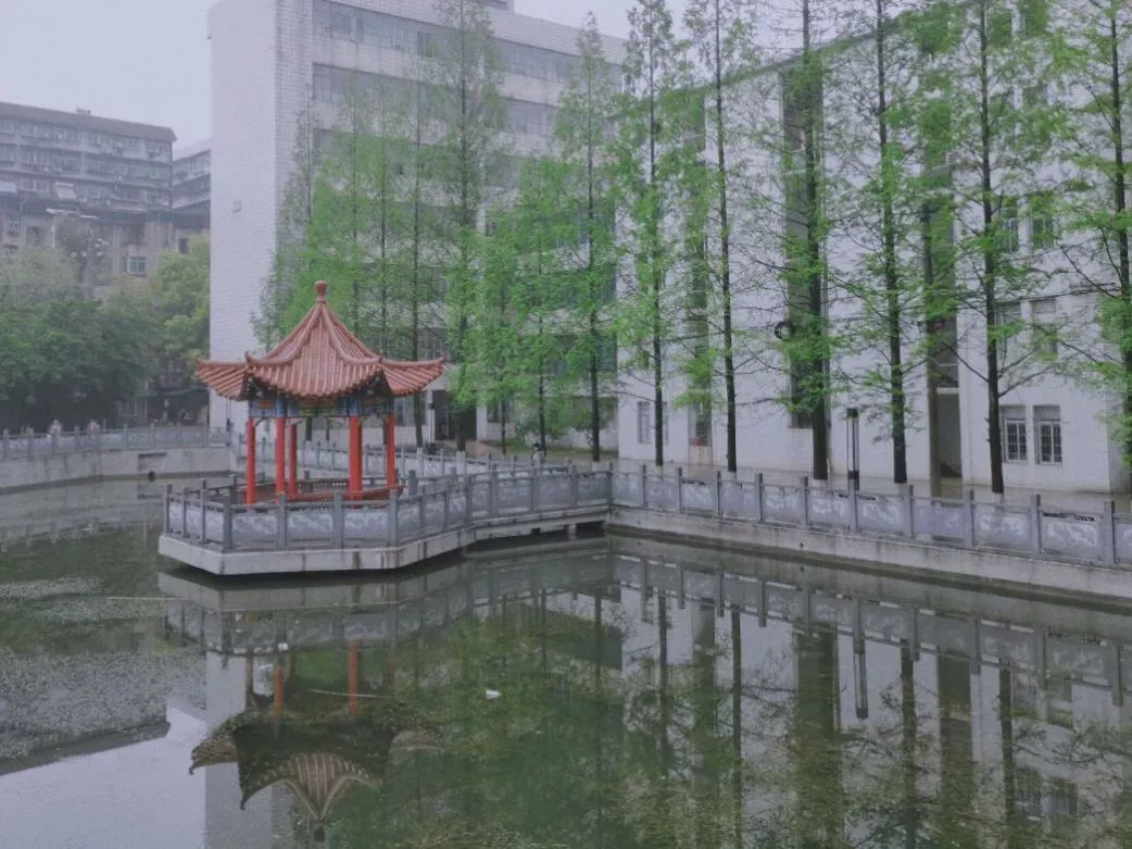 占地2000余亩，投资8000万建新宿舍，湖北这所大学“太豪华”