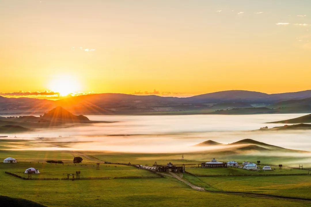 8首美好诗词：愿世间所有的美好，都是恰逢其时