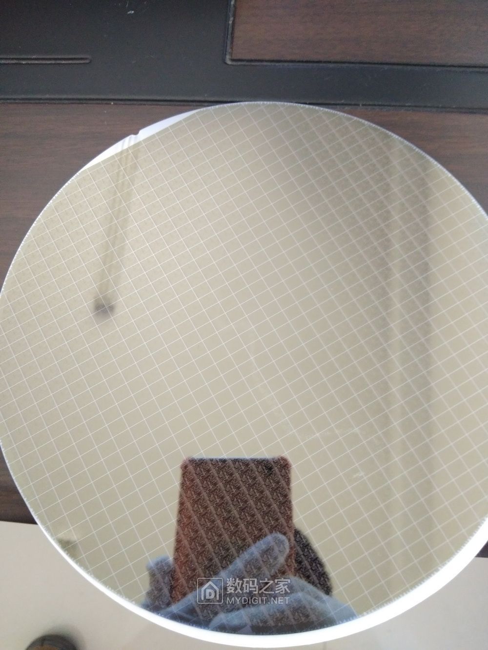 高逼格手办！整套晶圆片讲解，带领你进入芯片的内部世界