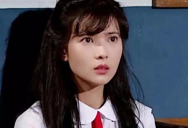 狄莺38岁生子，12岁断奶15岁分床，畸形母爱让儿子成为罪犯