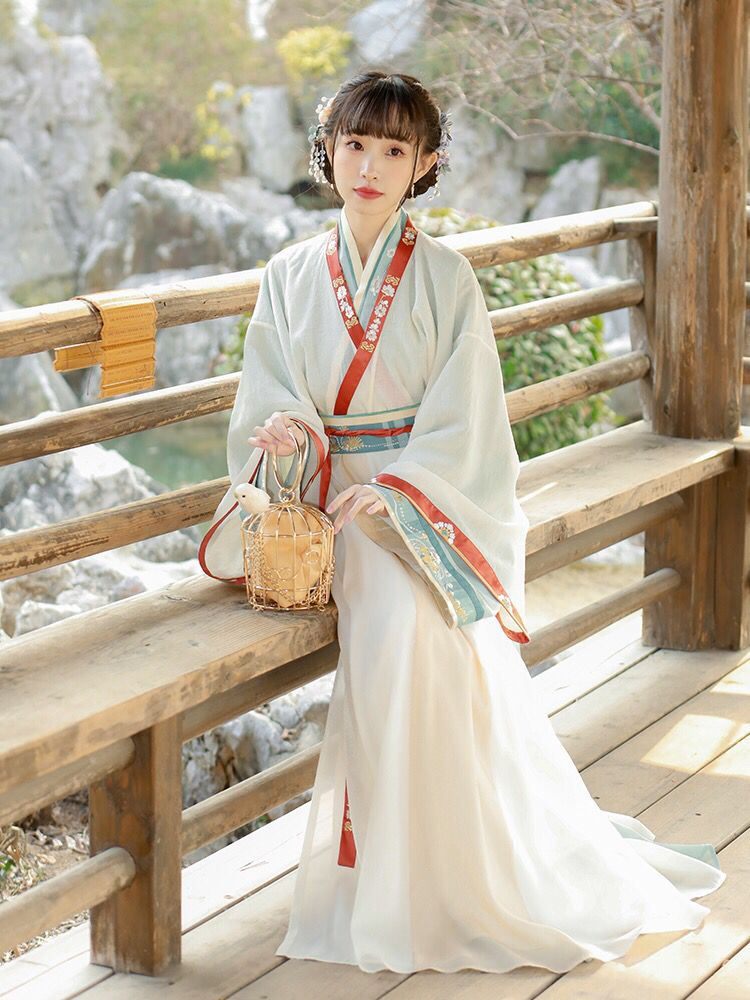 力挺新疆棉！买外国牌子不如看看中国汉服，古典优雅又高级