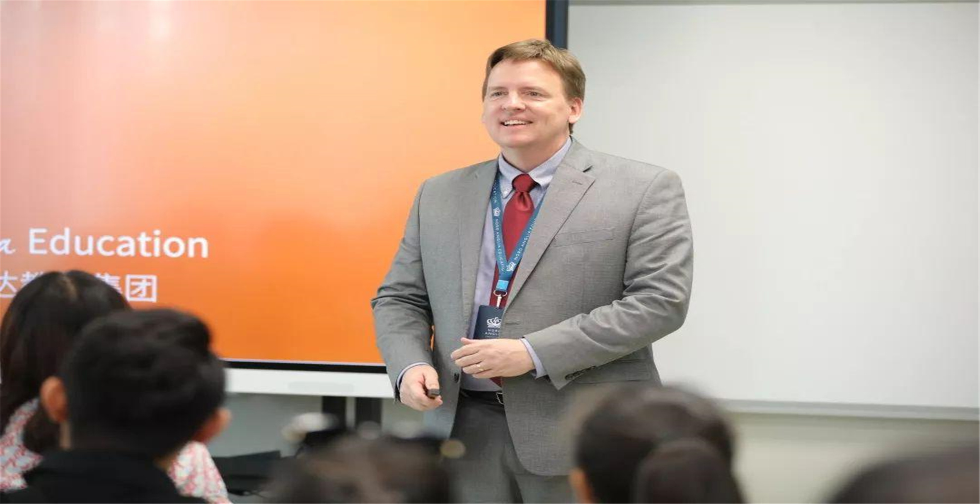 苏州一“贵族学校”落成，一年学费超20万元，家长直呼：上不起学