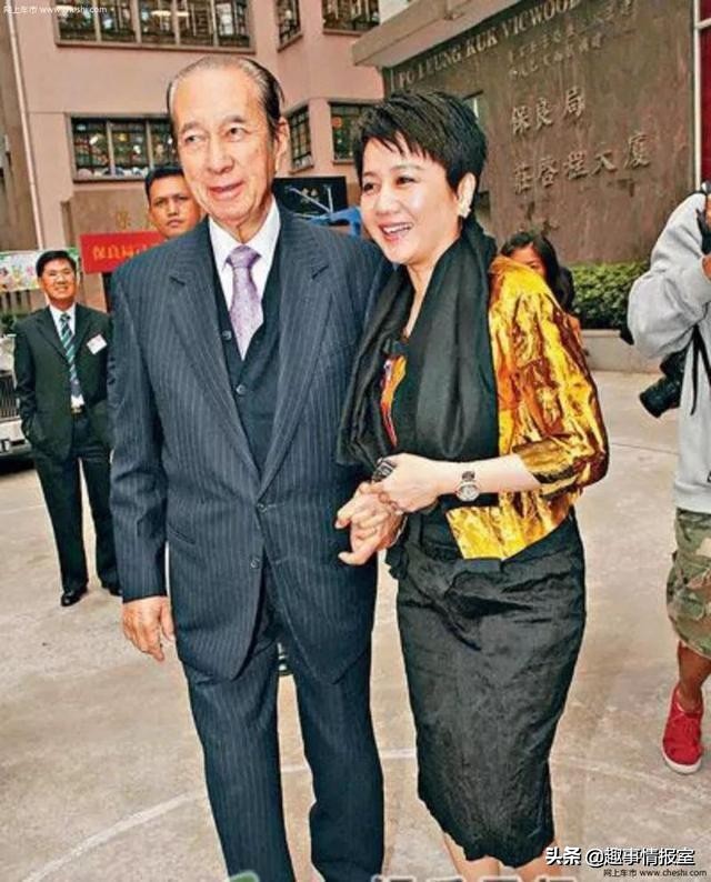 陈鲁豫与美国丈夫结婚4年，为什么最后二婚嫁给了初恋男友朱雷？