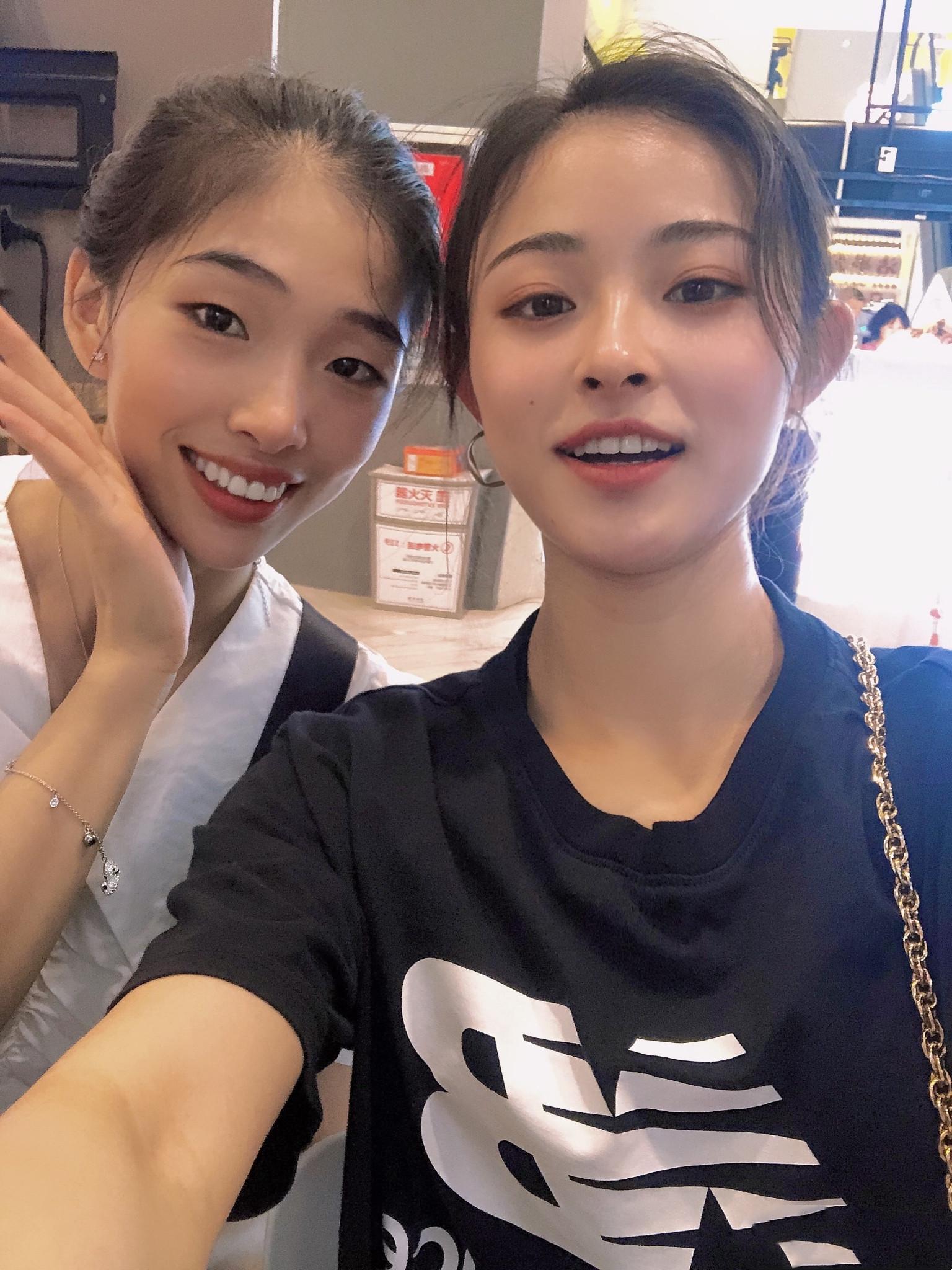 奥运会走秀的模特有哪些(奥运会出神颜？21岁空手道女将龚莉撞脸章子怡，高挑身材不输模特)