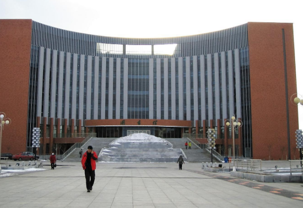 2021我国大学“百强”排名，复旦无缘前3，清华大学稳居第一