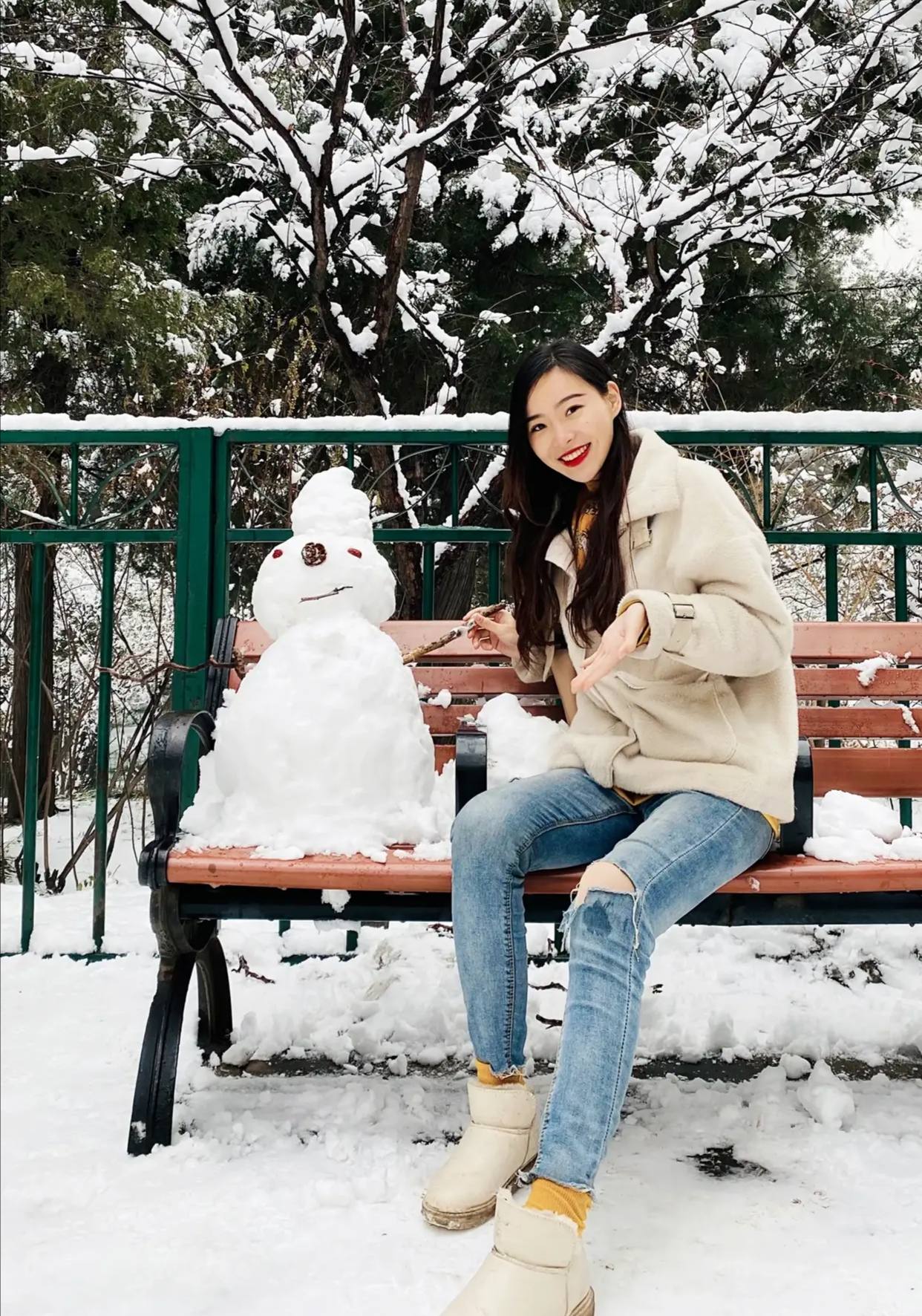 陕西美女，985大学毕业，吃遍中国，年入千万，给河南捐款50万元