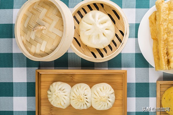 大学校园里的空白商机