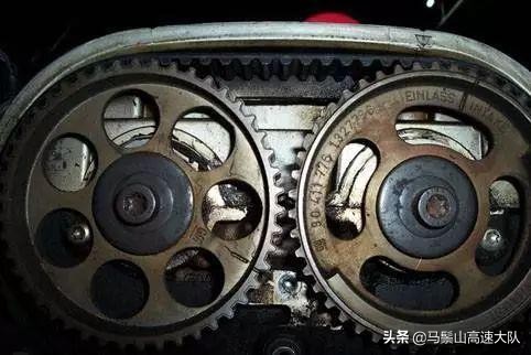 凸轮轴位置传感器故障表现