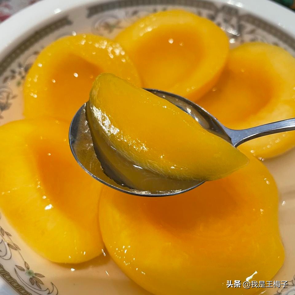水果罐头的危害（罐头是一代人的美味零食）