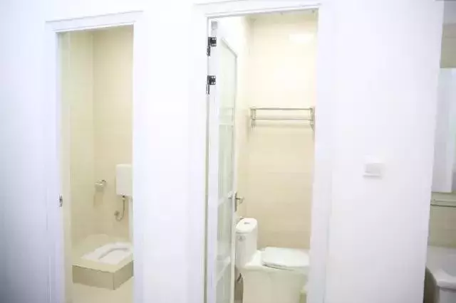 广东最坑爹vs最壕的大学宿舍！你们感受一下，这区别扎心了