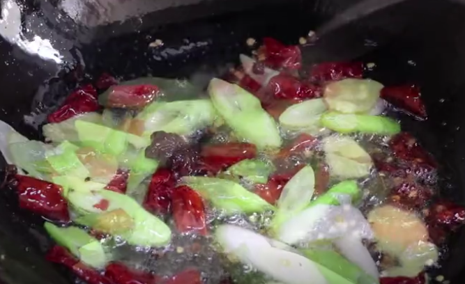 土豆燉牛肉,土豆燉牛肉家常做法