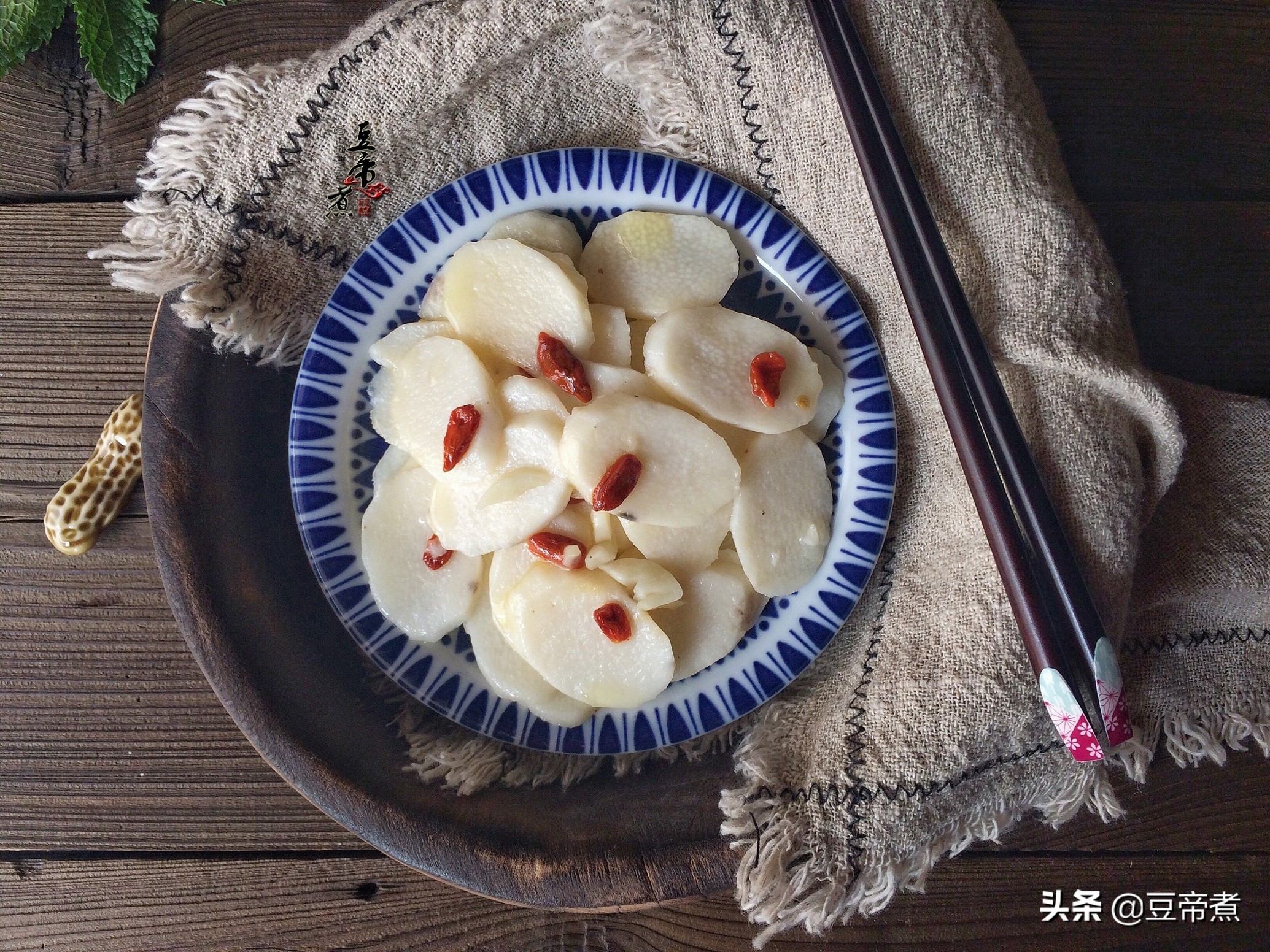 是淮山还是叫山药(淮山也是叫山药吗)