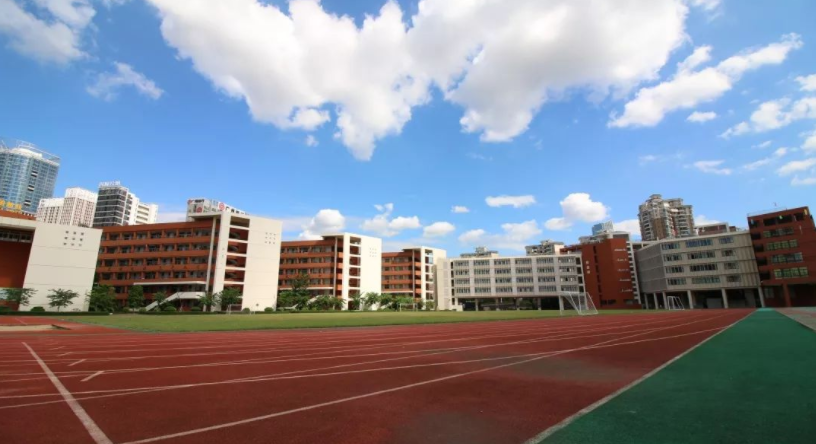 黄冈中学从曾经闻名全国，到现在销声匿迹，名校究竟为何没落