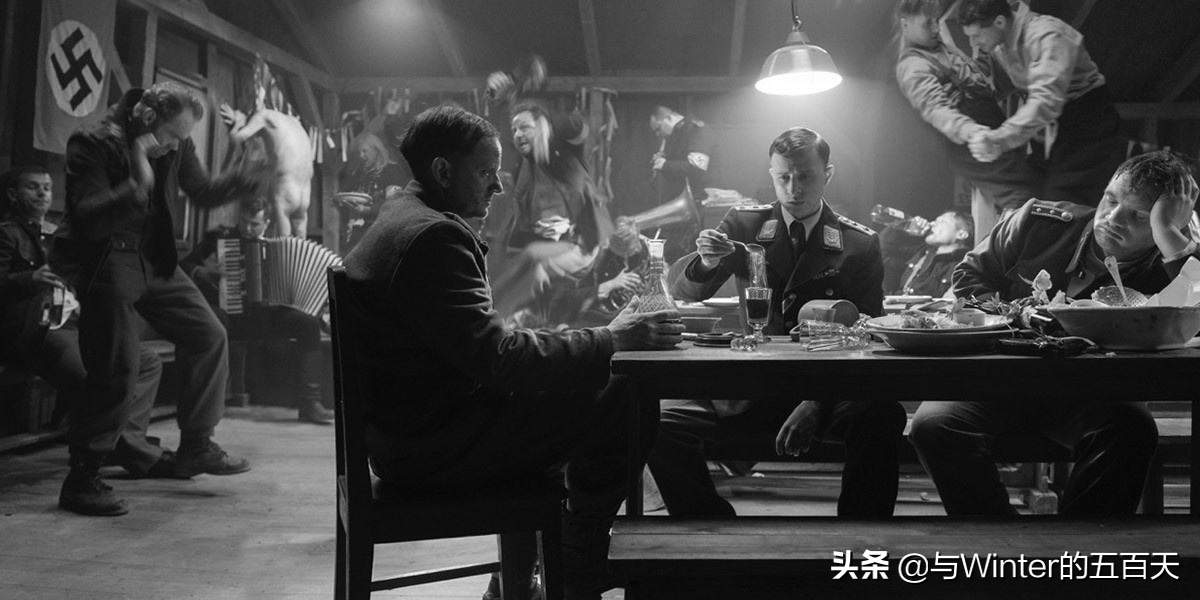 《冒牌上尉》,这部经典的黑白电影,道出了人性中的真相