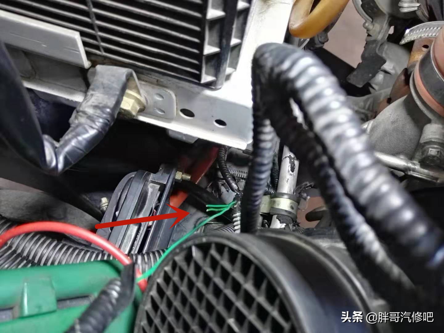 发动机故障灯EDC亮起，DPF微粒过滤器压差传感器，胖哥维修历程